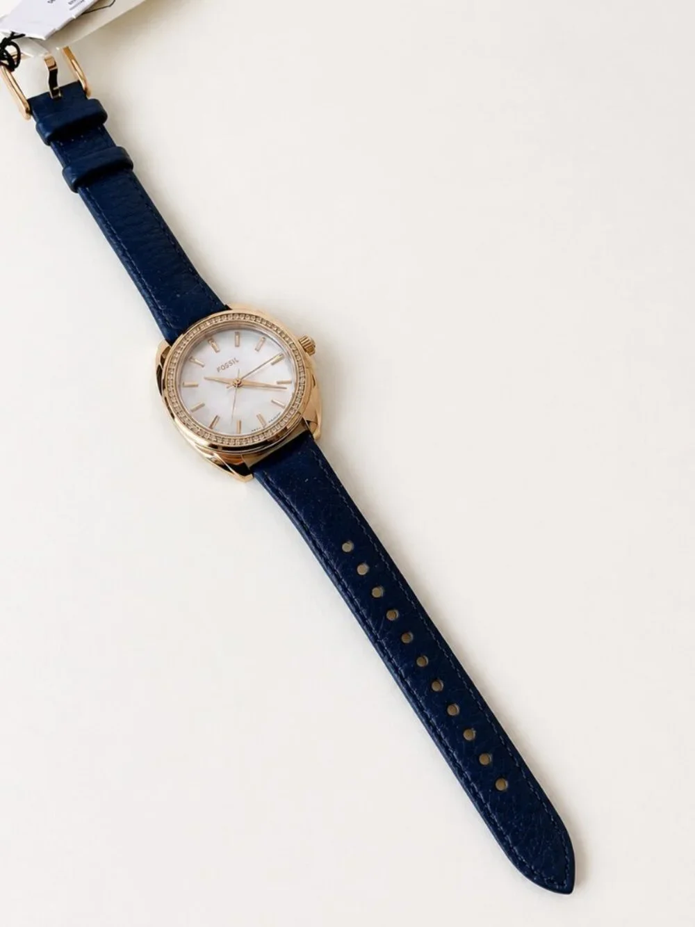 Fossil Vale Solar BQ3775 Women's Watch – Blue Leather Strap – 34mm
